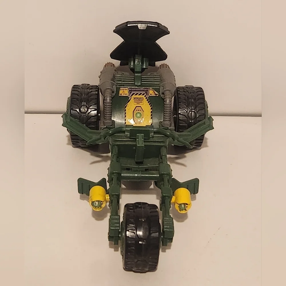 2012 TMNT Ninja Stealth Bike w/ Stealth Raphael Teenage Mutant Ninja Turtle